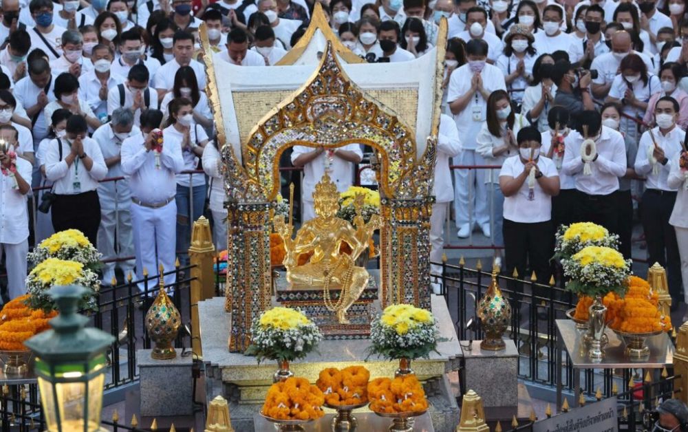 วิธีสักการะพระพรหมเอราวัณ ไหว้ เวียน 4 พระพักตร์ อย่างไรให้ขลัง