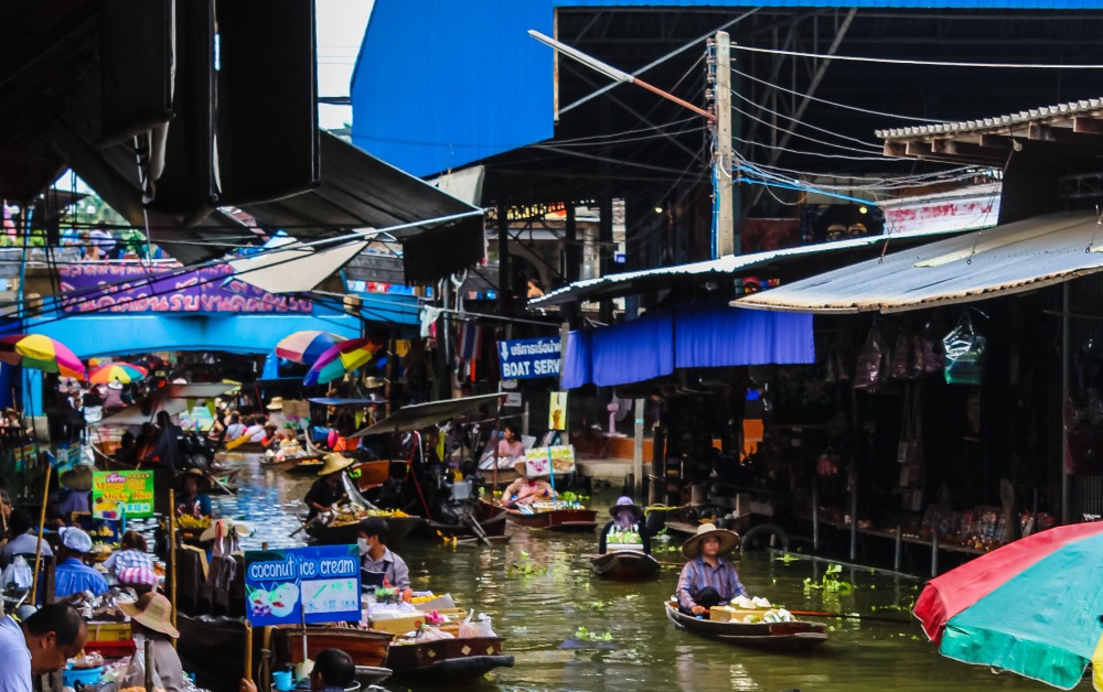 EIC ส่องเศรษฐกิจไทยปี’66 ผันผวนสูง จับตาเงินเฟ้อ-ดอกเบี้ยขาขึ้น