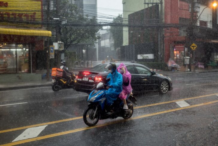 THAILAND-WEATHER ประกาศเตือนอากาศแปรปรวน ฝนตกหนัก