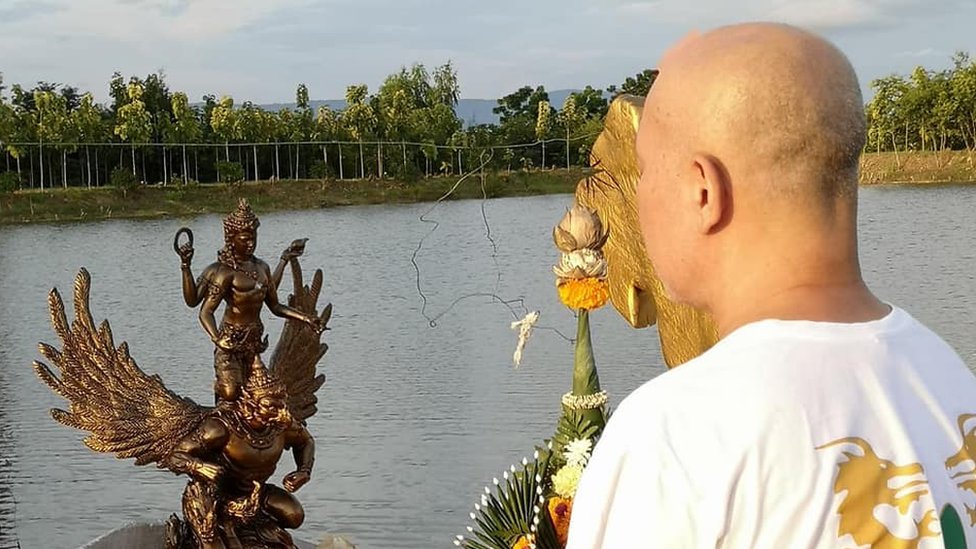 สุวินัย ภรณวลัย นักวิชาการผู้เคยถูกหลอกให้เชื่อเรื่องเปรต – ผู้อ้างเบื้องสูงรับบริจาคทำพิธีต่อชะตา