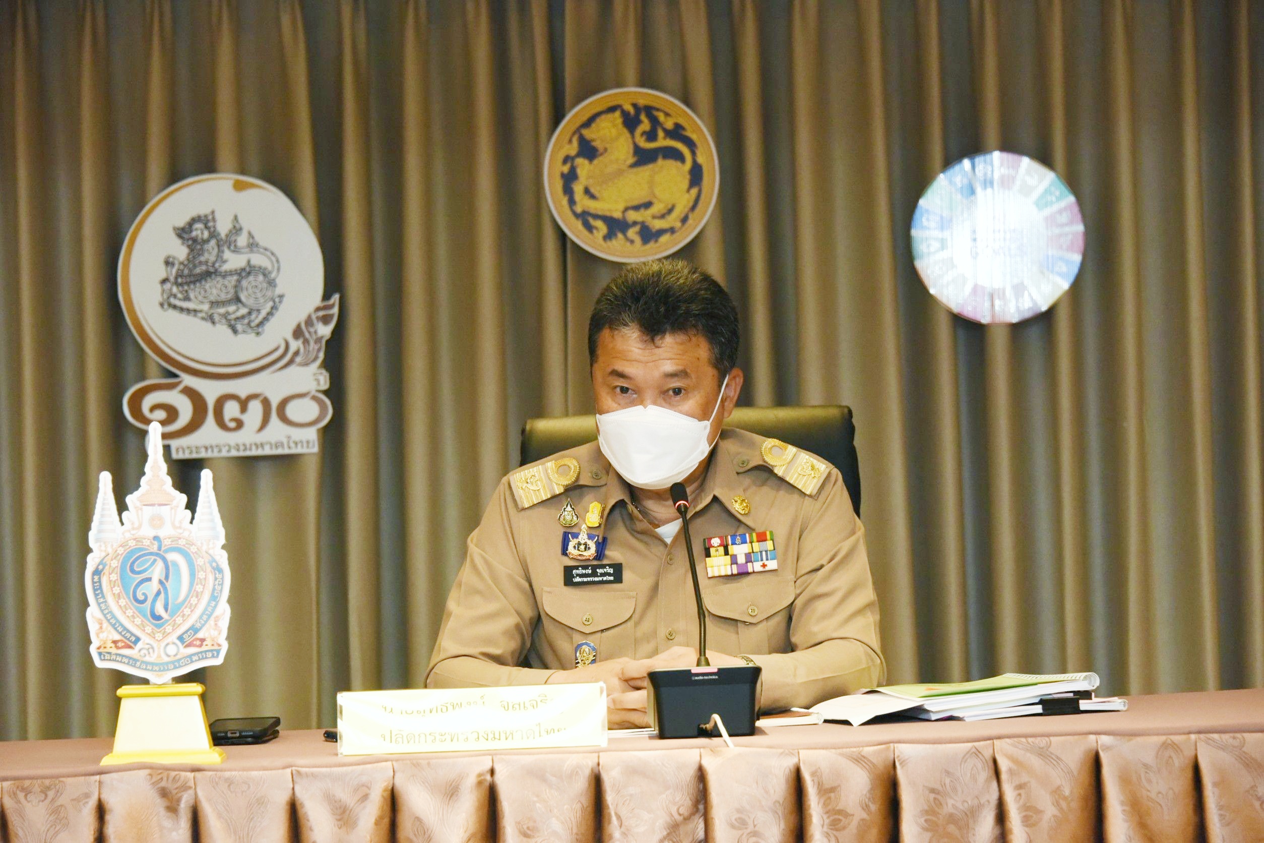 เปิดใจ ปลัด มท. เตรียมแพคเกจของขวัญปีใหม่ให้ประชาชนคนไทย ช่วยลดค่าครองชีพ พัฒนาคุณภาพชีวิต และได้รับความสะดวกมากขึ้นหลายด้าน