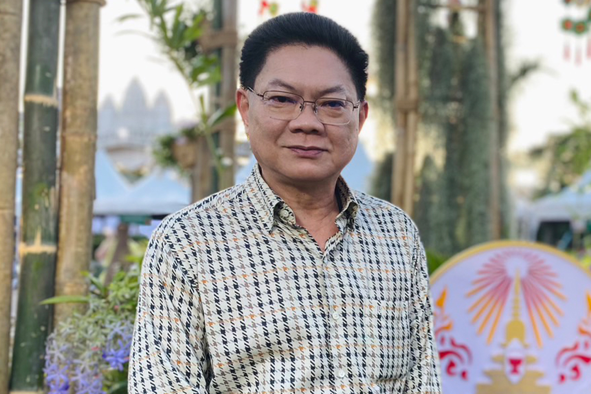 ธีระศักดิ์ ฑีฆายุพันธุ์