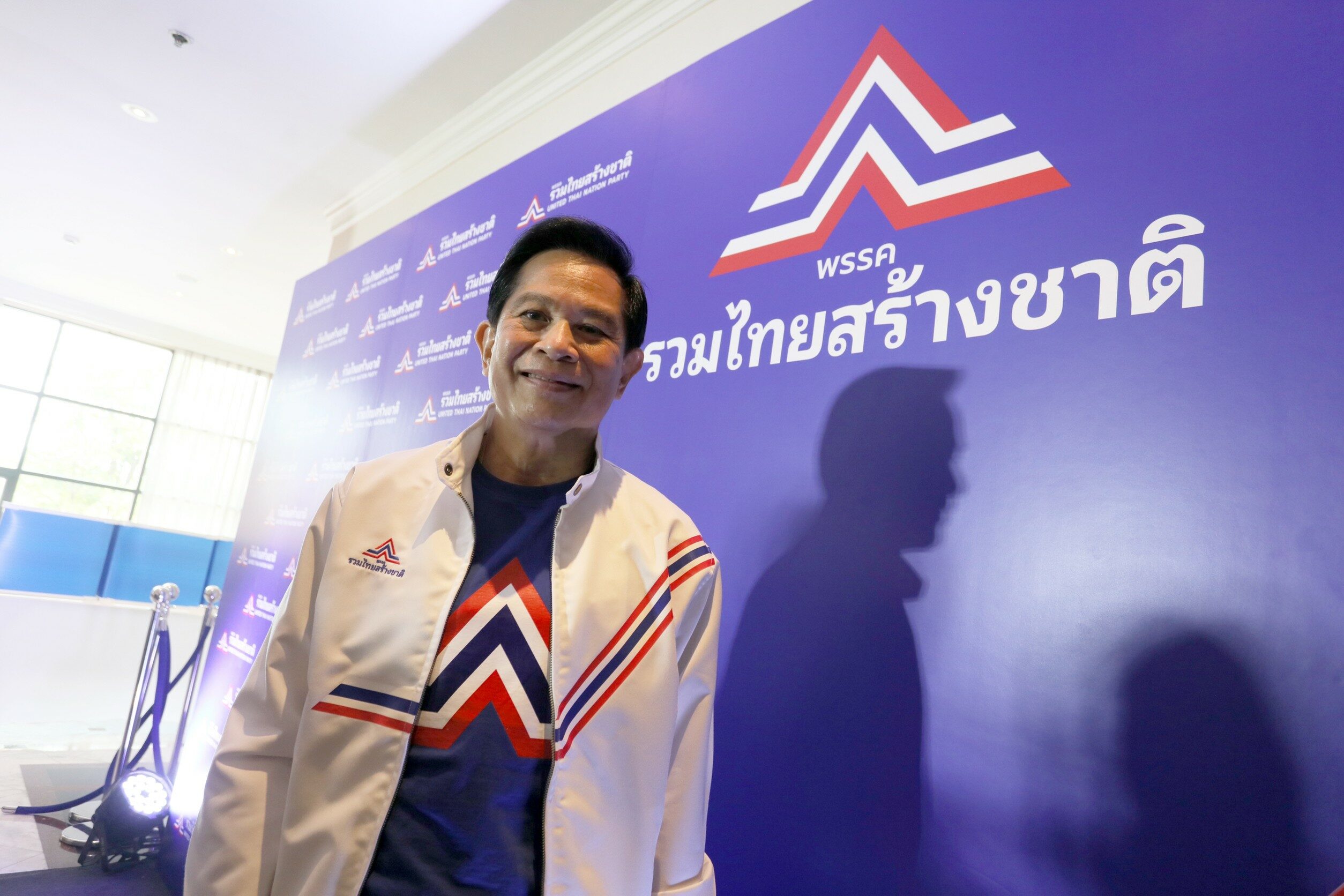 ประยุทธ์ ลงนามแต่งตั้ง พีระพันธุ์ เป็นเลขาธิการนายกฯ แทนดิสทัต