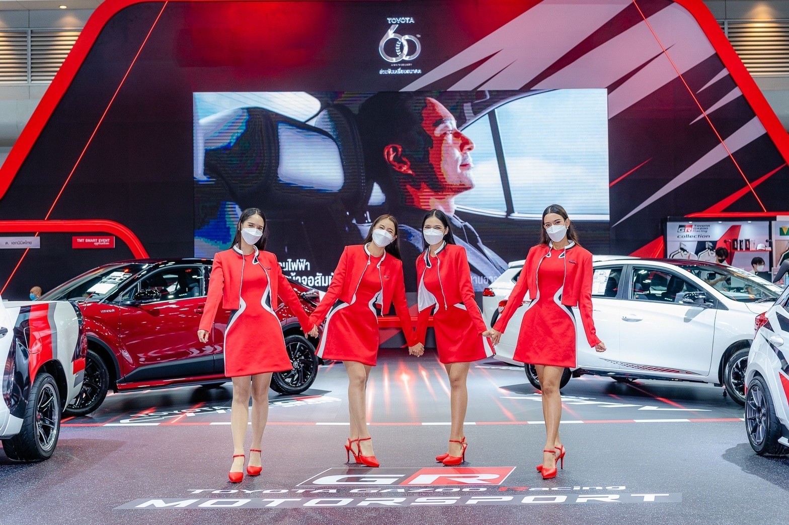 สวย…เก่ง…เท่ พร้อมยัง? โตโยต้ารับสมัครพริตตี้รับผลตอบแทนกว่า 1 ล้าน
