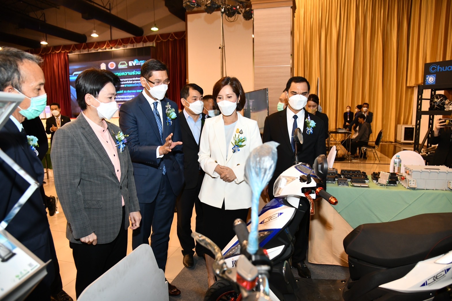 อาชีวะ จับมือ 38 หน่วยงาน ทำหลักสูตรยานยนต์ EV