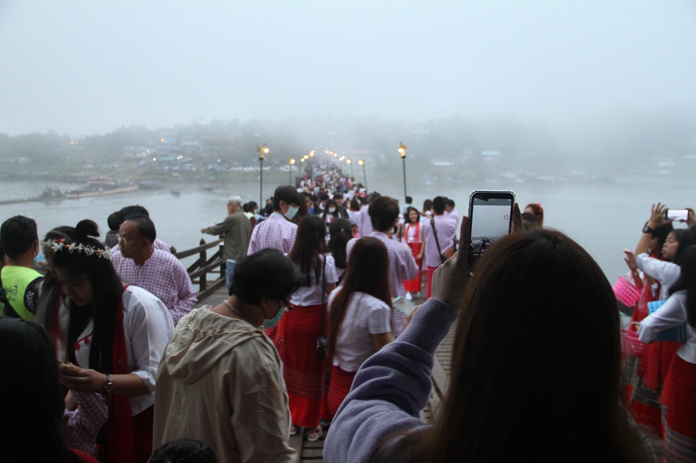 สะพานมอญ กาญจนบุรี