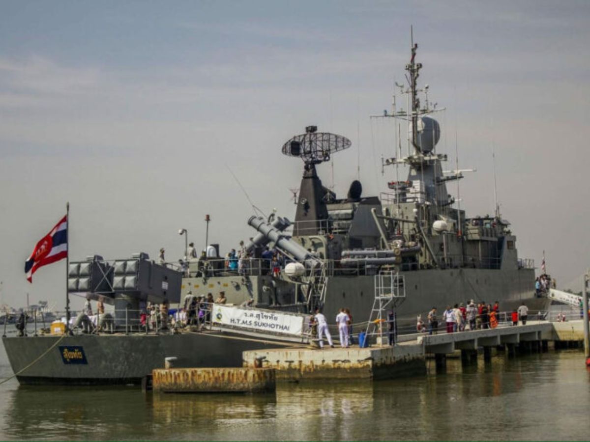 ผบ.ทร. แถลงข่าวเหตุ เรือหลวงสุโขทัย อับปาง