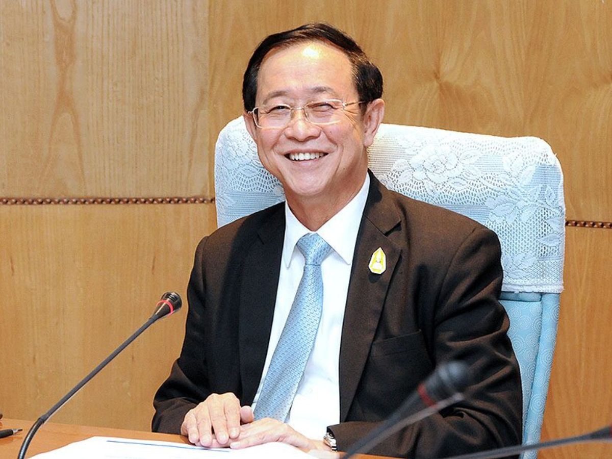 อาคม เผย 5 มาตรการของขวัญปีใหม่ หนุนจีดีพีโต 0.76% เงินสะพัด 2.78 แสนล้าน