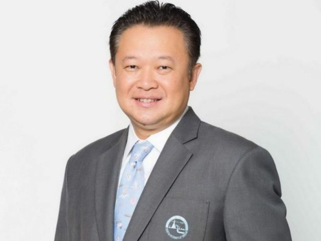 นายยุทธศักดิ์ ศุภสร