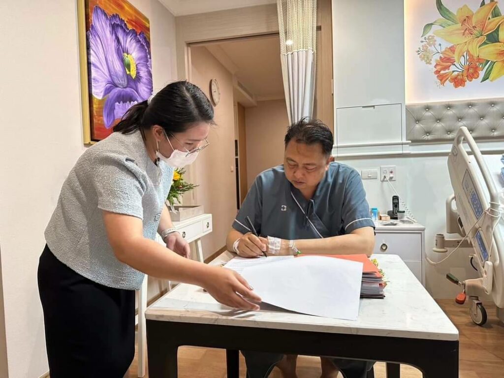 สุชาติ ชมกลิ่น ปอดติดเชื้อ มีเรื่องคิดเยอะ