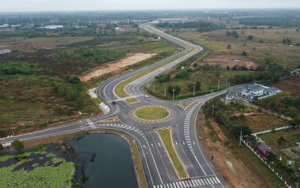 ของขวัญปีใหม่จาก ทช. เปิดใช้ถนน 4 เลนเข้าวัดป่าบ้านตาด อุดรธานี