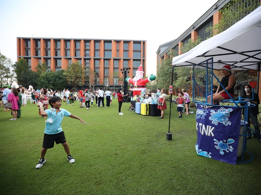 เวลลิงตัน คอลเลจ กรุงเทพฯ เปิดบ้านจัดงานคริสต์มาส Illuminated Christmas Fayre 2022
