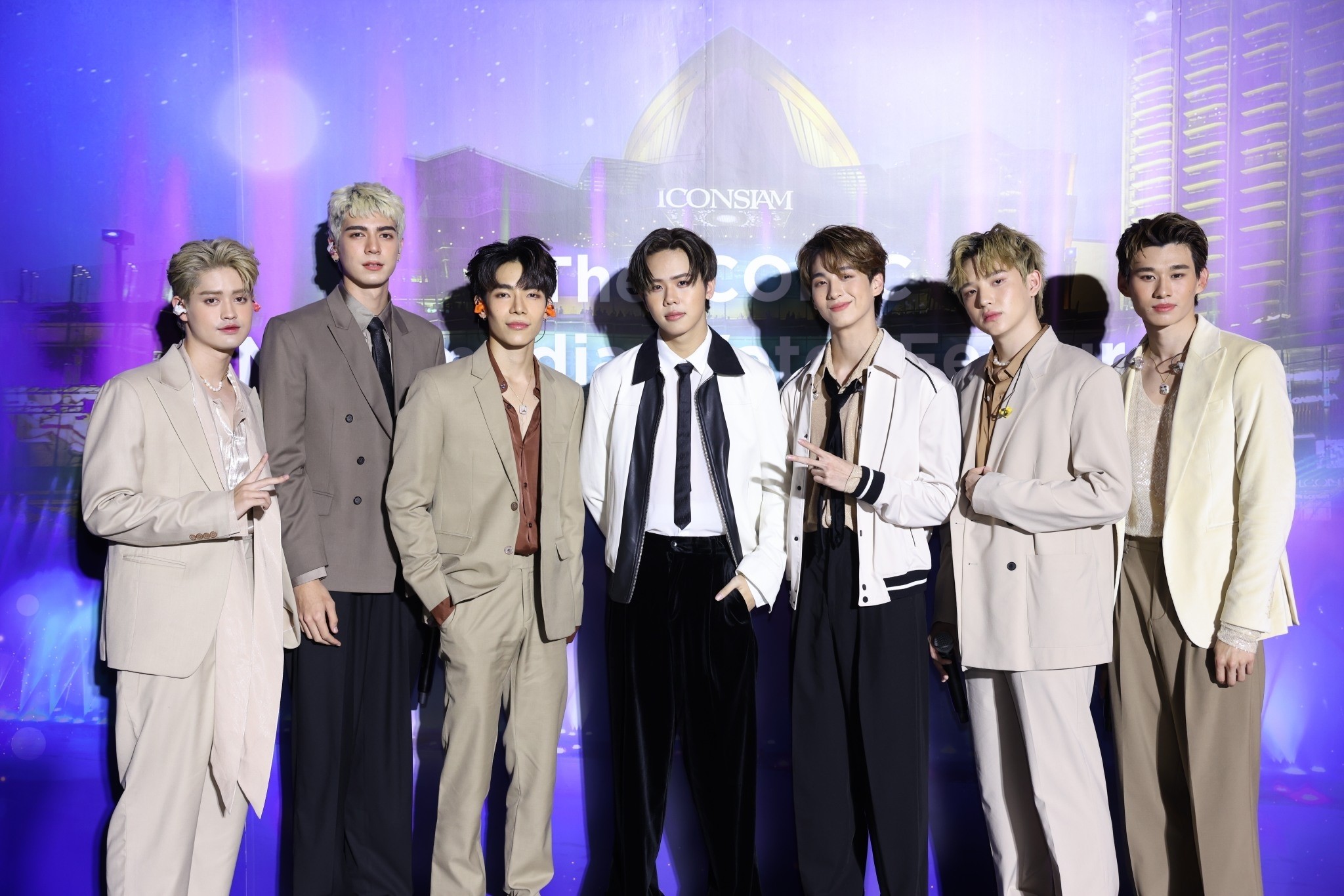 ไอคอนสยาม ร่วมกับ กรุงเทพมหานคร จัดงาน “The ICONIC Multimedia Water Features – Empowering The Joy”