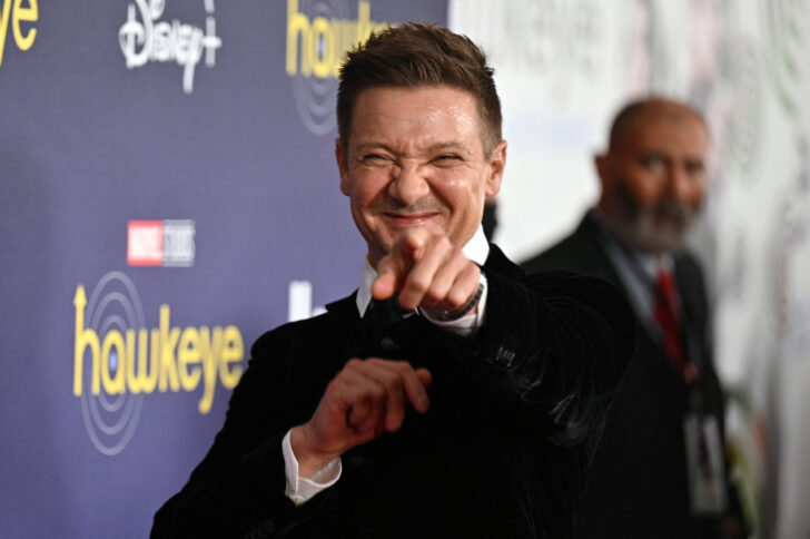 Jeremy Renner เจเรมี เรนเนอร์ ออกจากโรงพยาบาลแล้ว