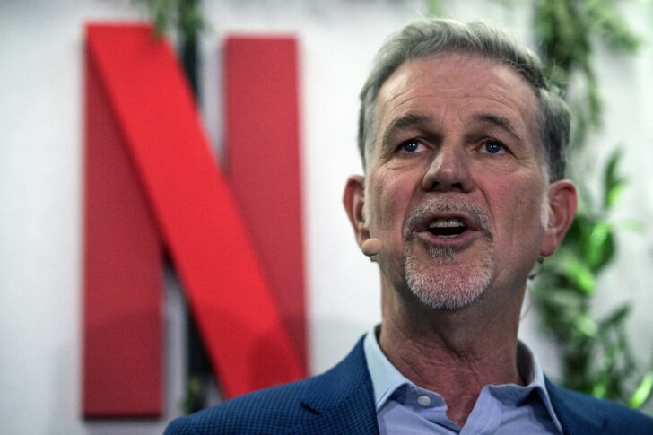รีด แฮสติงส์ ผู้ก่อตั้ง เน็ตฟลิกซ์ (Netflix) รีด แฮสติงส์ ผู้ก่อตั้ง เน็ตฟลิกซ์ (Netflix) ลาออกจากตำแหน่งซีอีโอ