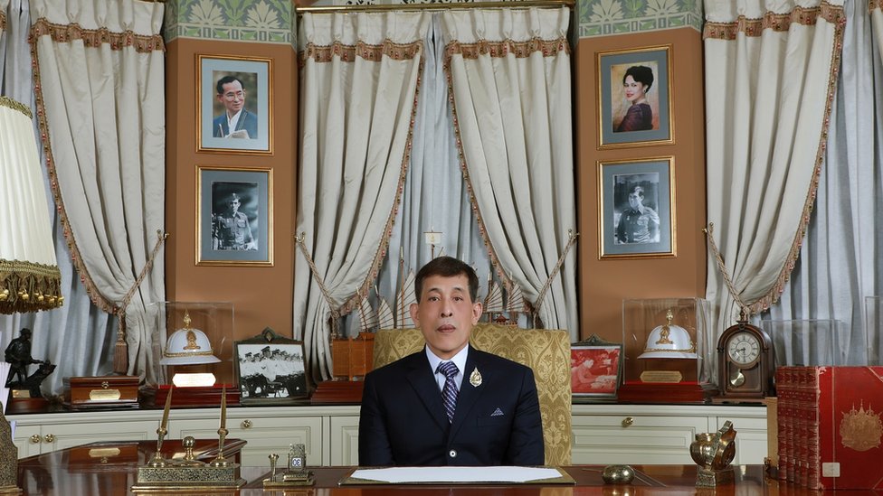 พรปีใหม่ 2566 จากพระเจ้าอยู่หัว-นายกฯ-สังฆราช-ประธานศาลฎีกา