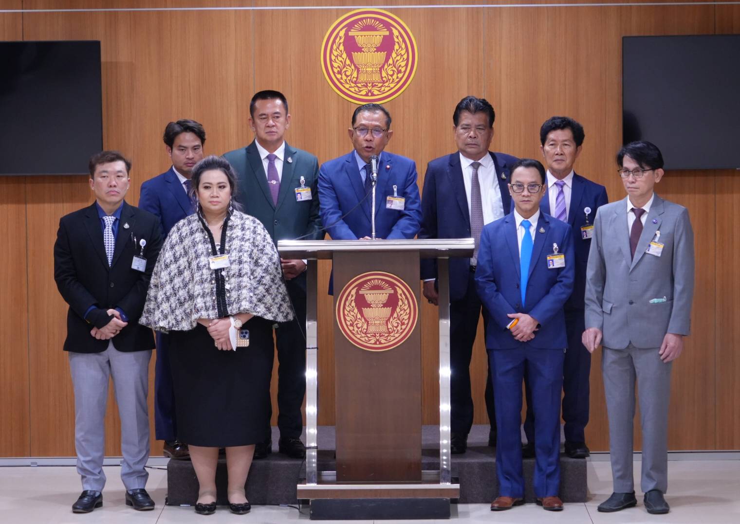 พรรคภูมิใจไทย แจงความบริสุทธิ์ ศักดิ์สยาม ยื่นยุบพรรคฝ่ายค้าน