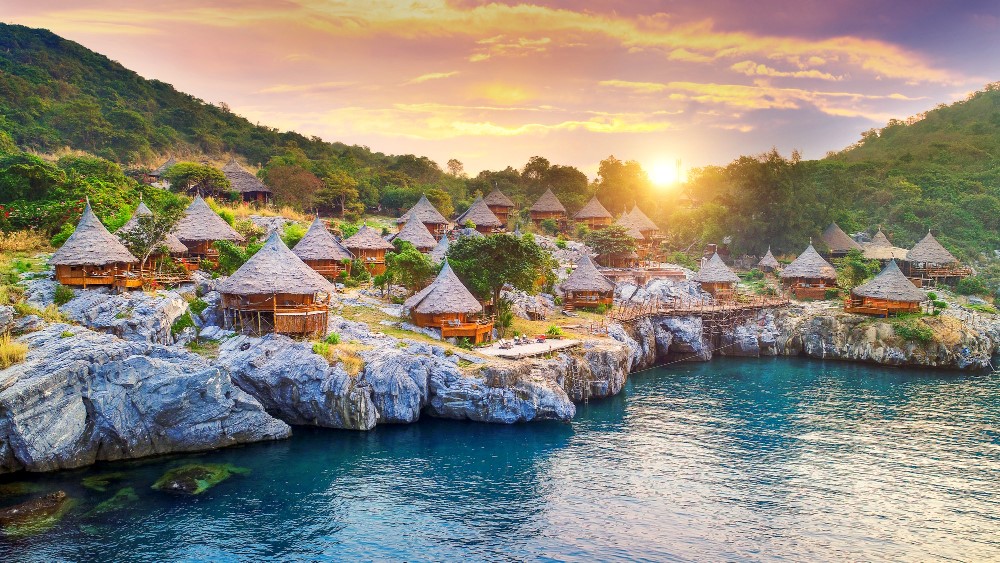 บรรยากาศ ที่พักเกาะสีชัง สถานทีท่องเที่ยวพัทยา
