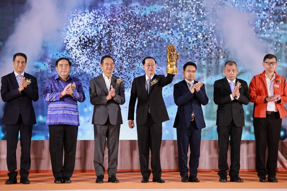 มหกรรมร่วมใจแก้หนี้สัญจร ครั้งที่ 4 จ ชลบุรี