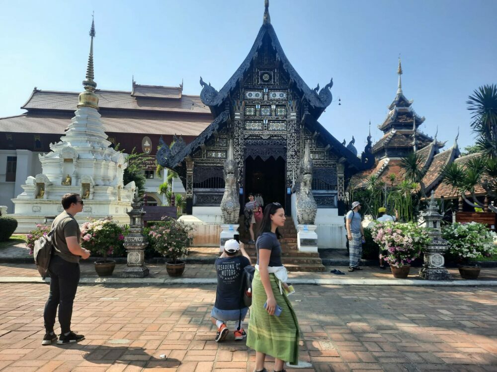 เชียงใหม่ คึกคักรับจีนไฟลต์แรก วัดย่านเขตเมืองเก่านักท่องเที่ยวแน่น