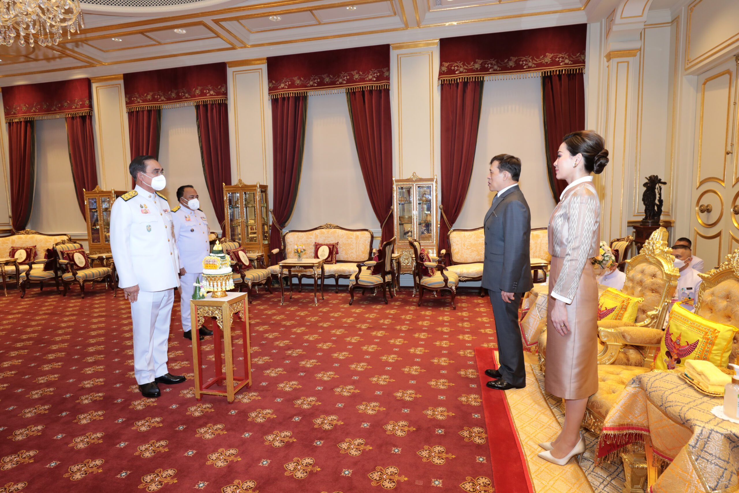 โปรดเกล้าฯ นริศ ขำนุรักษ์ รมช. มหาดไทย เฝ้าฯ ถวายสัตย์ปฏิญาณก่อนเข้ารับหน้าที่