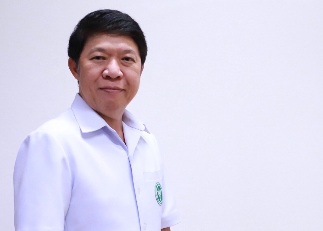 นายแพทย์สุวรรณชัย วัฒนายิ่งเจริญชัย
