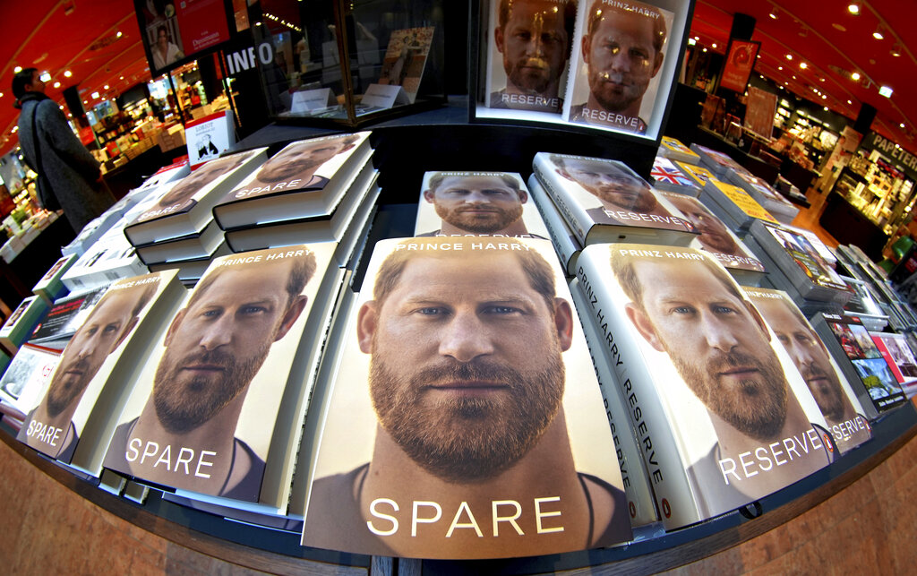 หนังสือเจ้าชายแฮร์รี SPARE ติดอันดับขายดี สัปดาห์เดียว 3.2 ล้านเล่ม