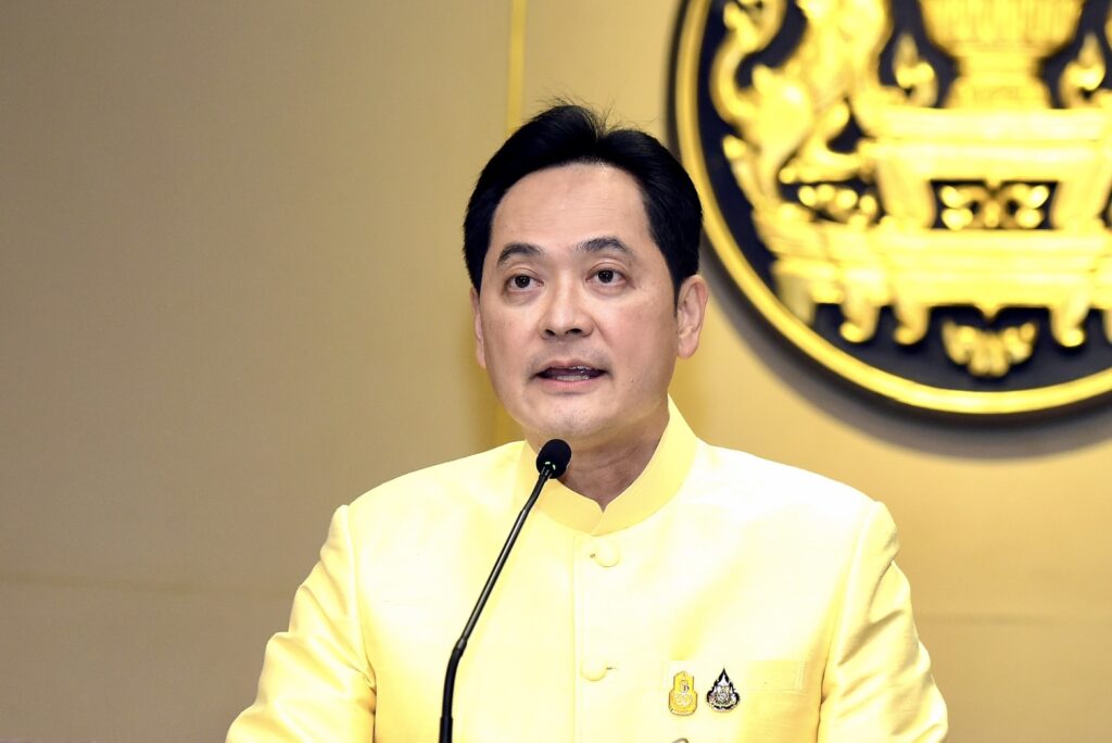 นายอนุชา บูรพชัยศรี