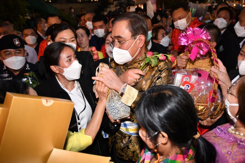 ประยุทธ์ เปิดงานตรุษจีนราชบุรี