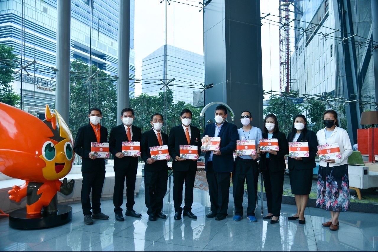 MEA มอบปฏิทินปีใหม่ในรูปแบบอักษรเบรลล์ ให้แก่สมาคมคนตาบอดเเห่งประเทศไทย