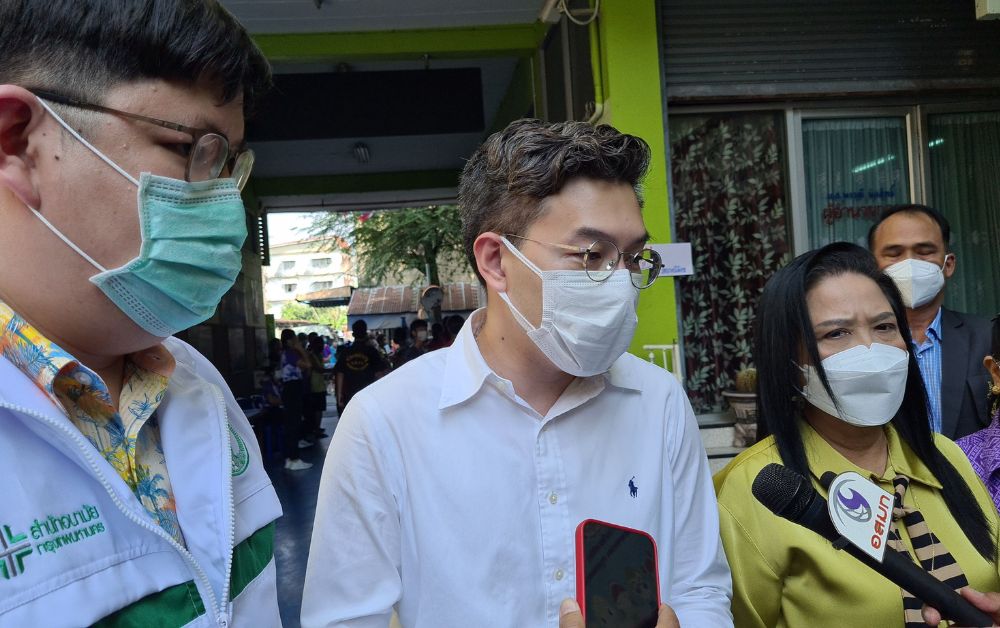 ระทึกวันเด็ก นักเรียนวัดนาคนิมิตรอาหารเป็นพิษ ส่ง รพ. กว่า 30 ราย