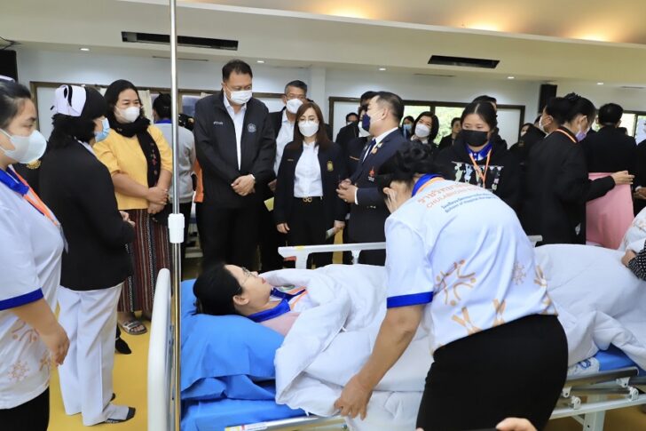 ฝึกดูแลผู้สูงอายุ-กระทรวงแรงงาน-2 ฝึกดูแลผู้สูงอายุ