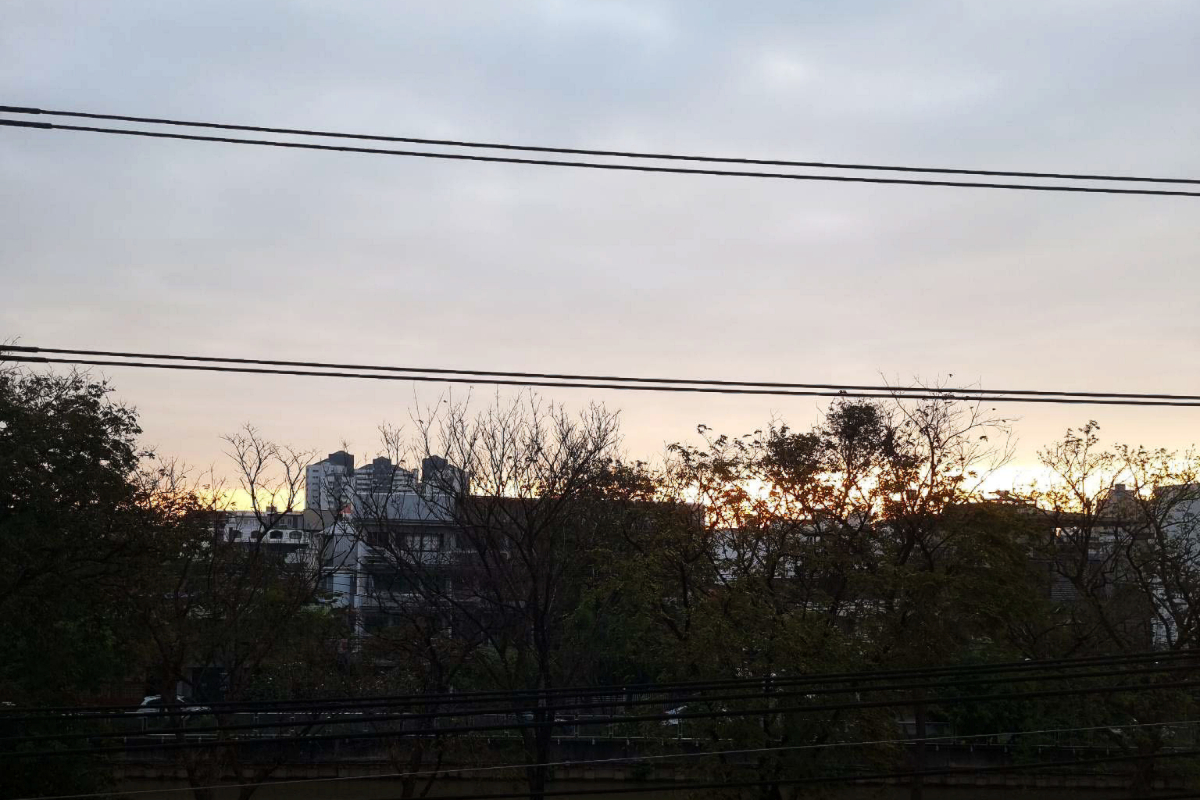 สภาพอากาศวันนี้ (17 ต.ค.) ไทยตอนบนฝนน้อย-ภาคใต้ฝนหนักต่อเนื่อง