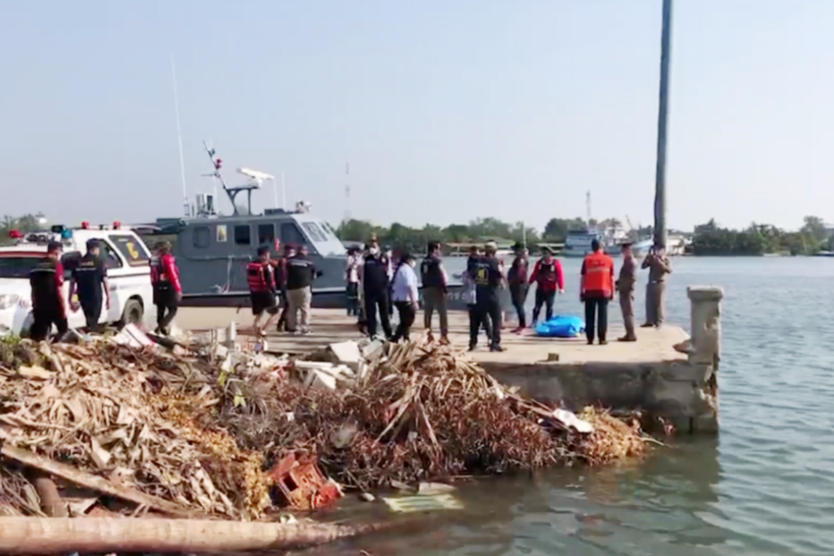 เรือบรรทุกน้ำมันระเบิด พบร่างลูกเรือพม่ารายที่ 4 แล้ว ปูพรมหาทั่วแม่กลอง