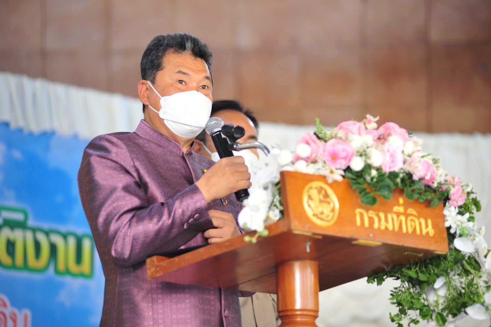 เปิดใจปลัดมหาดไทย เดินหน้าแก้ปัญหาที่ดินให้ชาวบ้านลั่นมุ่งแก้ไขในสิ่งผิด บำบัดทุกข์ บำรุงสุขให้ประชาชน