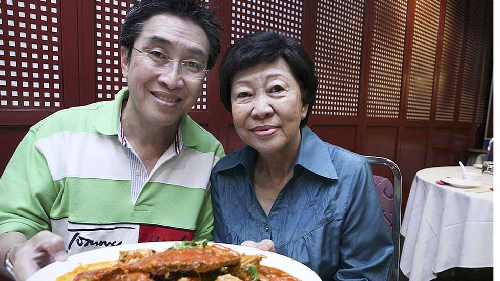 ปูผัดพริก: รู้จักหญิงผู้คิดค้นสูตรอาหารจานโปรดของคนสิงคโปร์