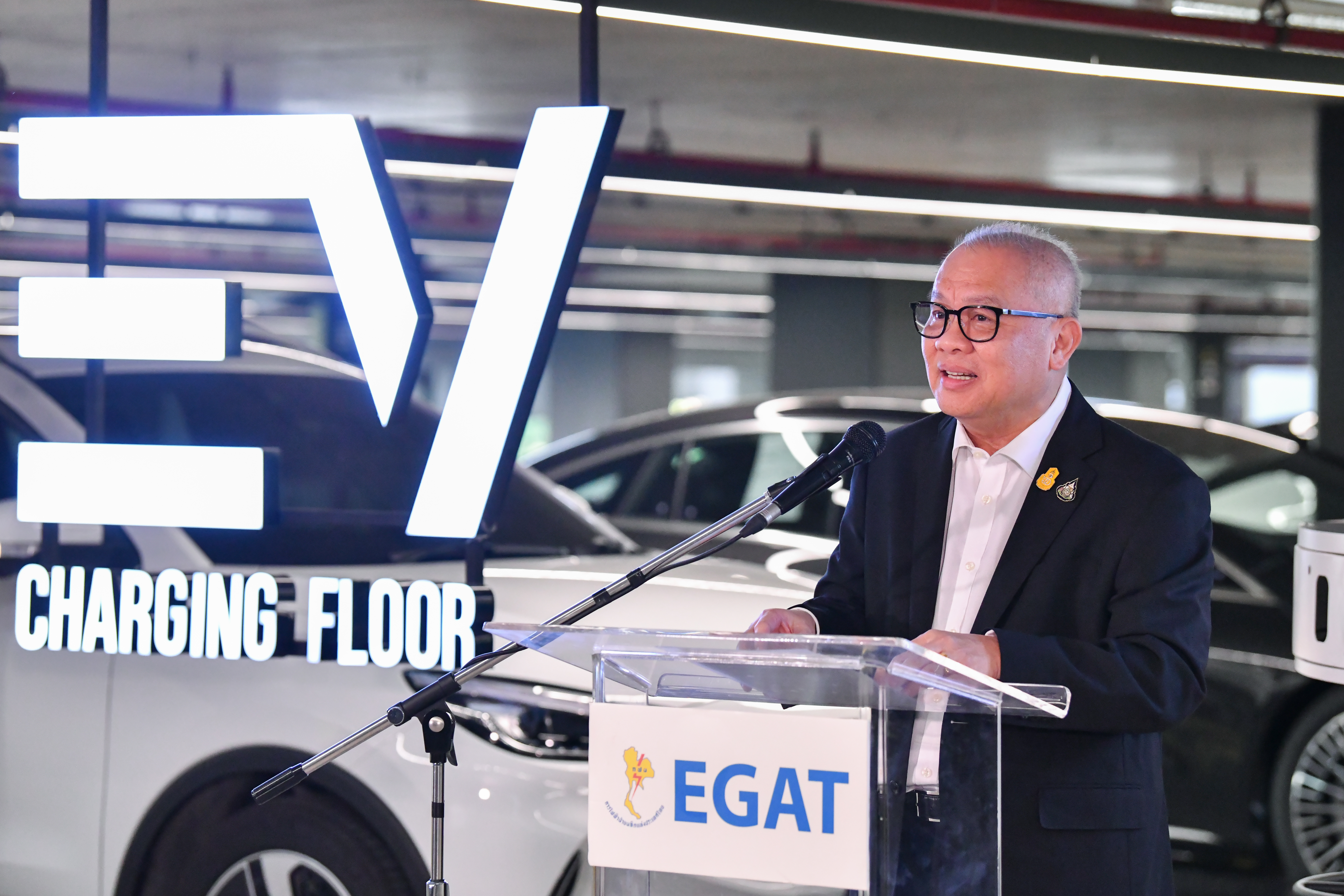 กฟผ. ดึง 11 ค่ายรถ ร่วมเปิดโมเดลต้นแบบ EV Charging Floor