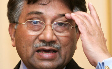 พล.อ.เปอร์เวซ มูชาร์ราฟ(Pervez Musharraf) อดีตผู้นำปากีสถาน