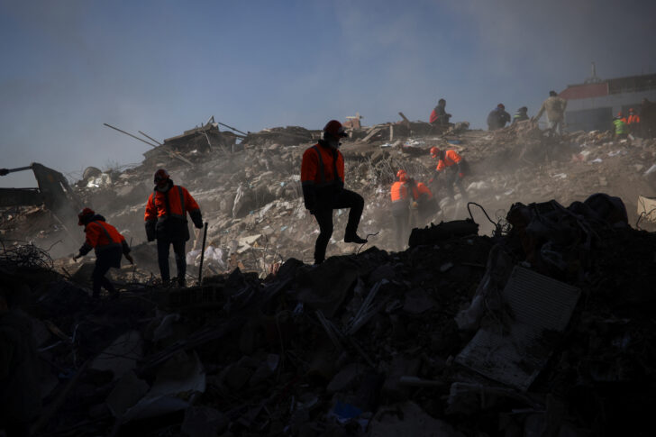 Aftermath of the deadly earthquake in Kahramanmaras แผ่นดินไหวครั้งใหญ่ที่ตุรกี