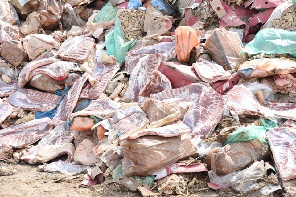 บทบรรณาธิการ : เร่งกวาดล้างกระบวนการหมูเถื่อน