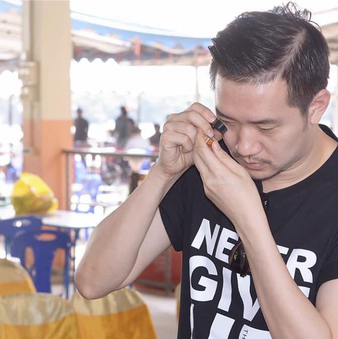 บอย ท่าพระจันทร์