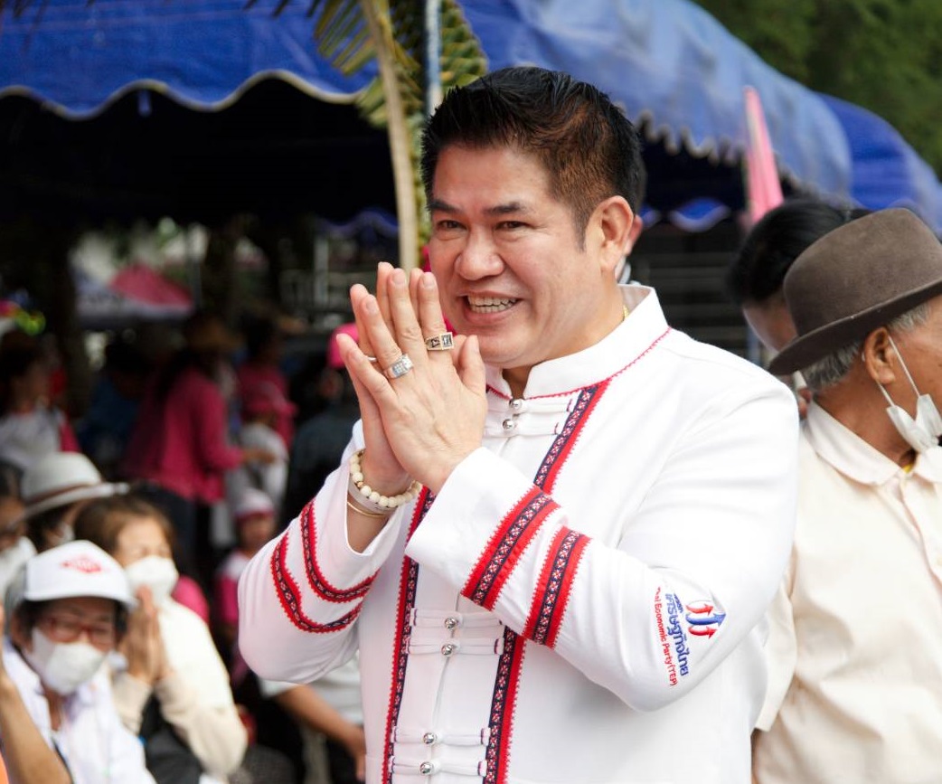 ร.อ.ธรรมนัส พรหมเผ่า
