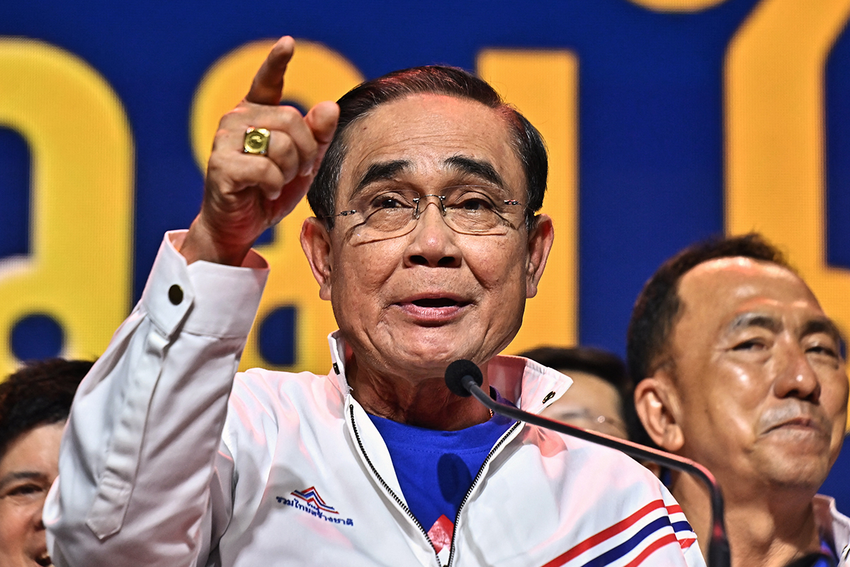 “รวมไทยสร้างชาติ” ขู่ฟ้องฝ่ายค้าน จับโยง ส.ว.ทรงเอ-ทุนจีนสีเทา