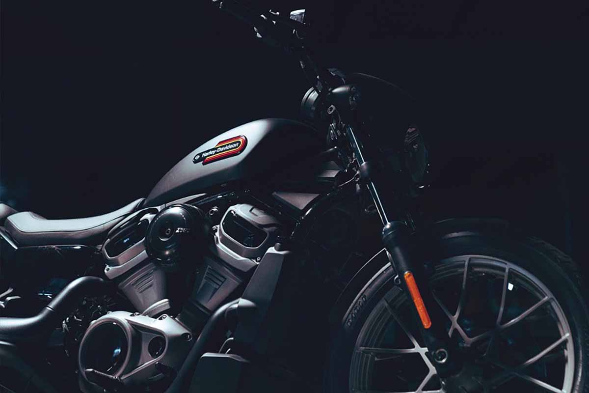 Harley-Davidson-120