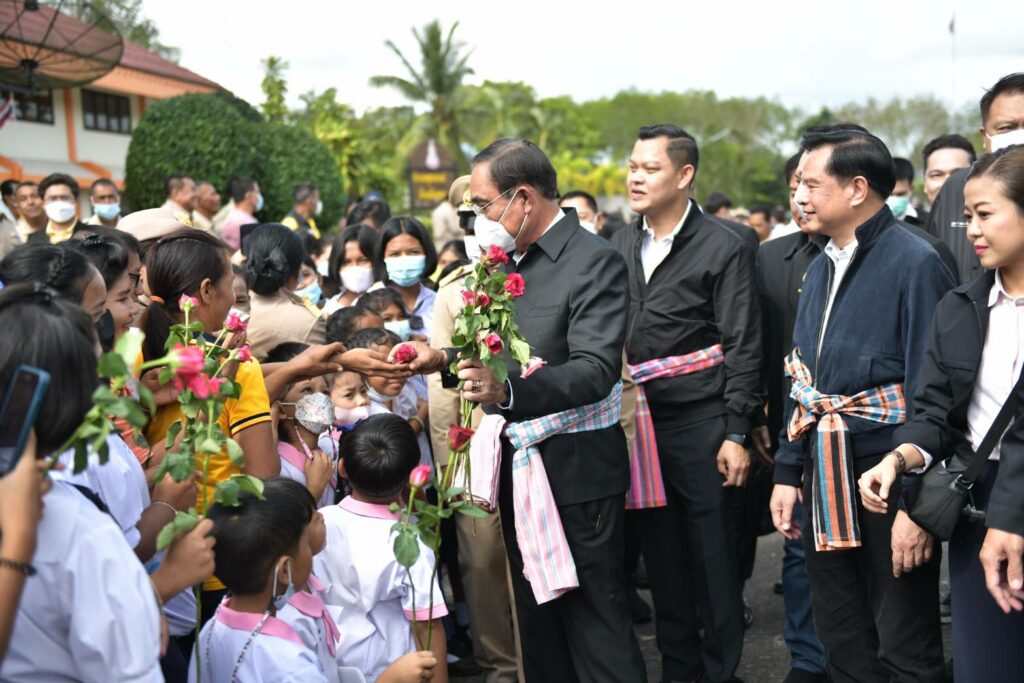ประยุทธ์ หาเสียงให้ไทยสร้างชาติ