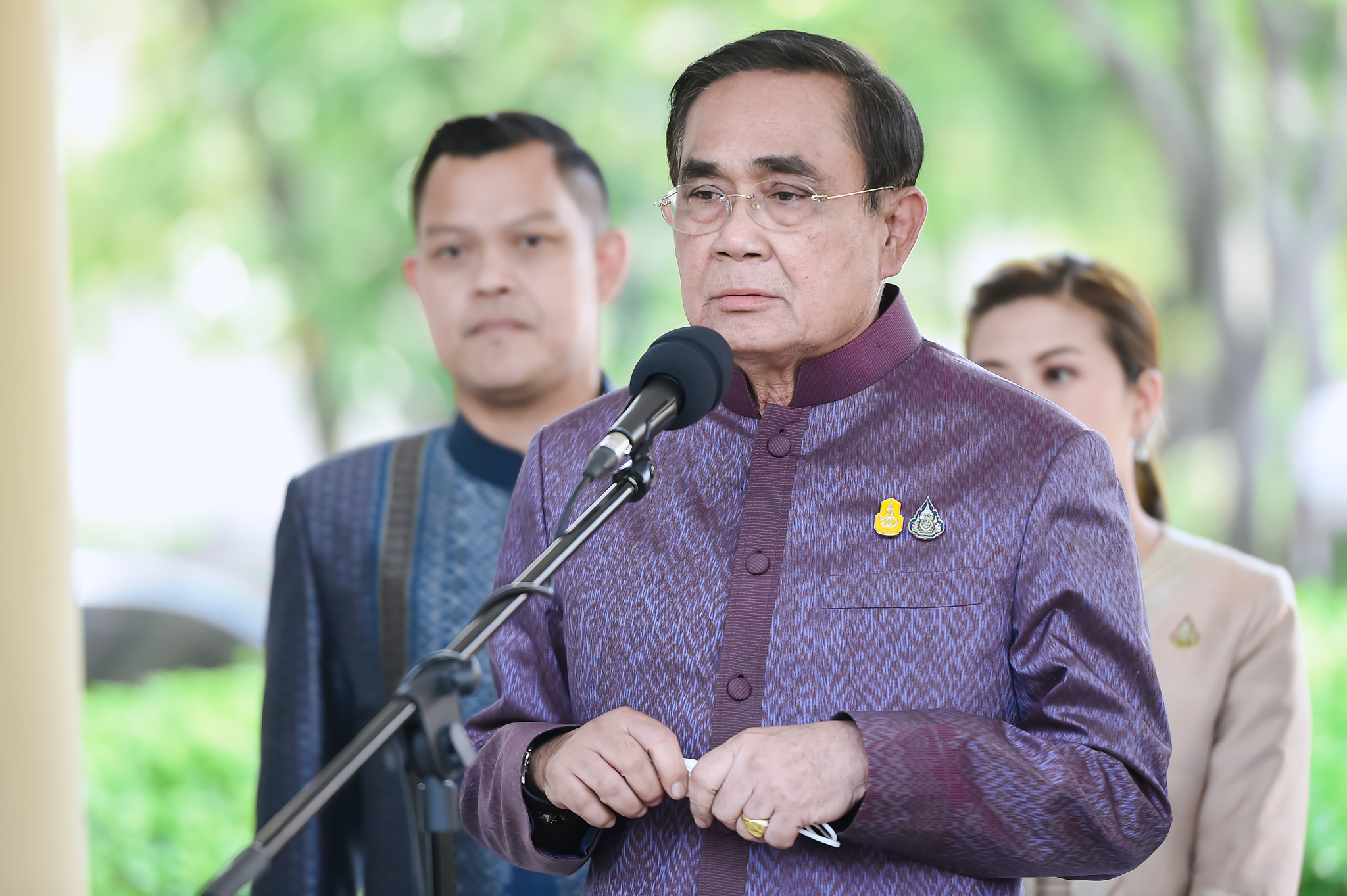 ยุบสภาพรุ่งนี้ ประยุทธ์ พูดประชด นักข่าวทำเนียบรัฐบาล