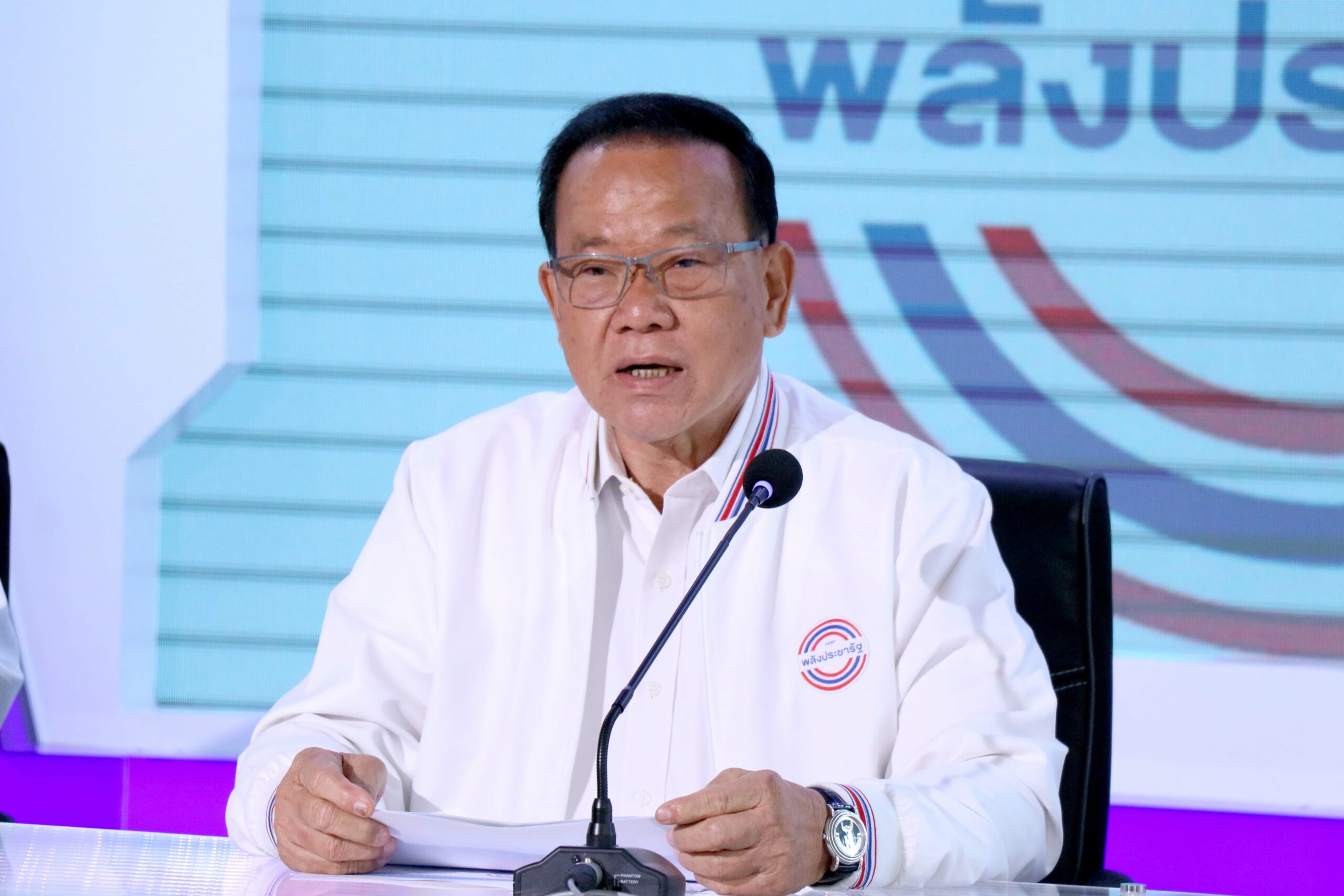 พลังประชารัฐขายนโยบาย คลอดปั๊บรับ 5 หมื่น เงินเลี้ยงบุตร 3,000 บาท 6 ปี