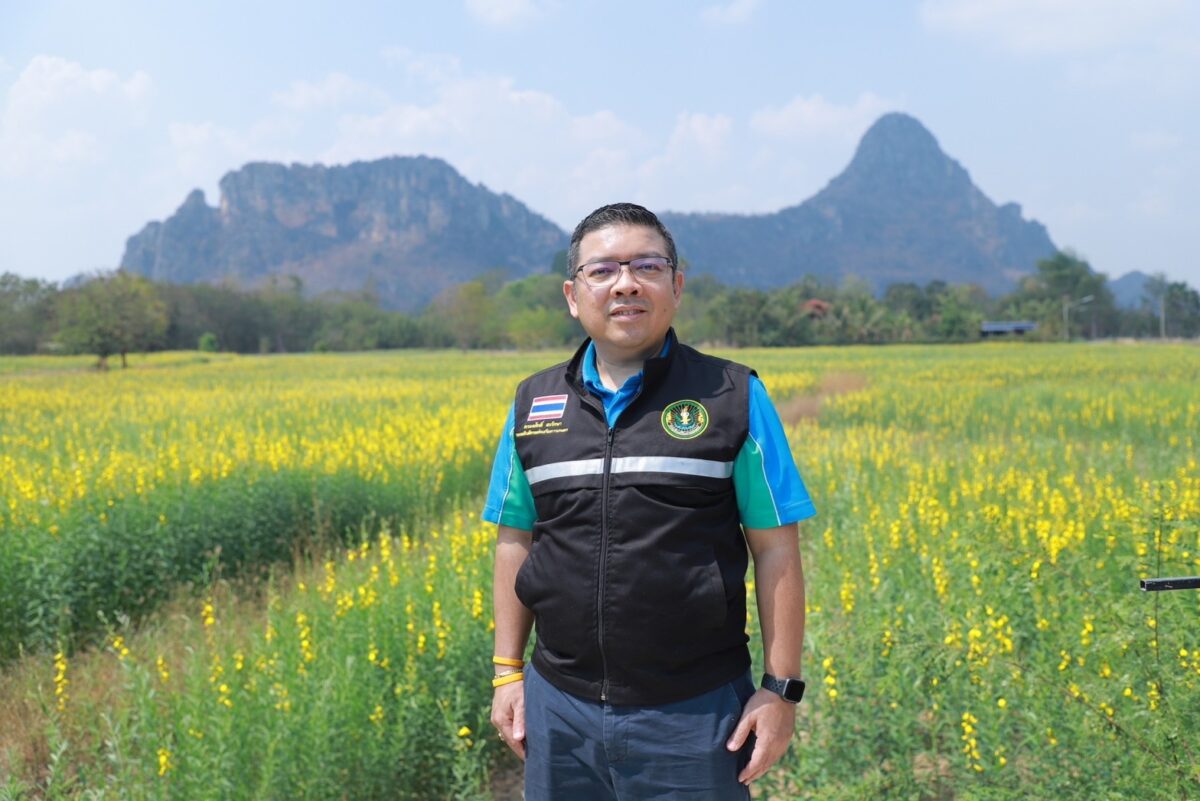 ครองศักดิ์ สงรักษา รองอธิบดีกรมส่งเสริมการเกษตร