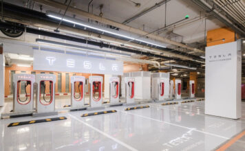 tesla supercharger centralworld