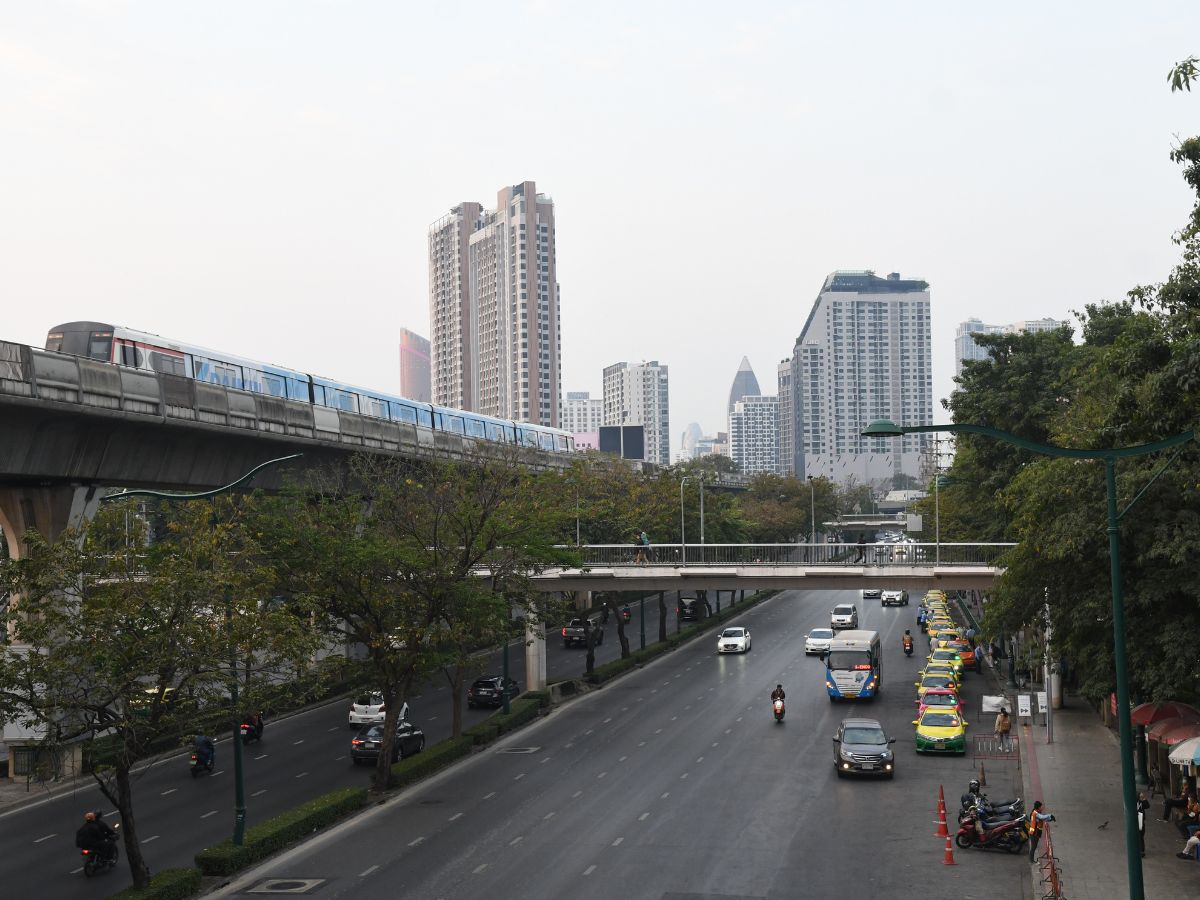 ฝุ่น PM 2.5 เช้านี้ (3 ก.พ. 66) มีแนวโน้มลดลง เกินมาตรฐาน 70 พื้นที่ กทม.